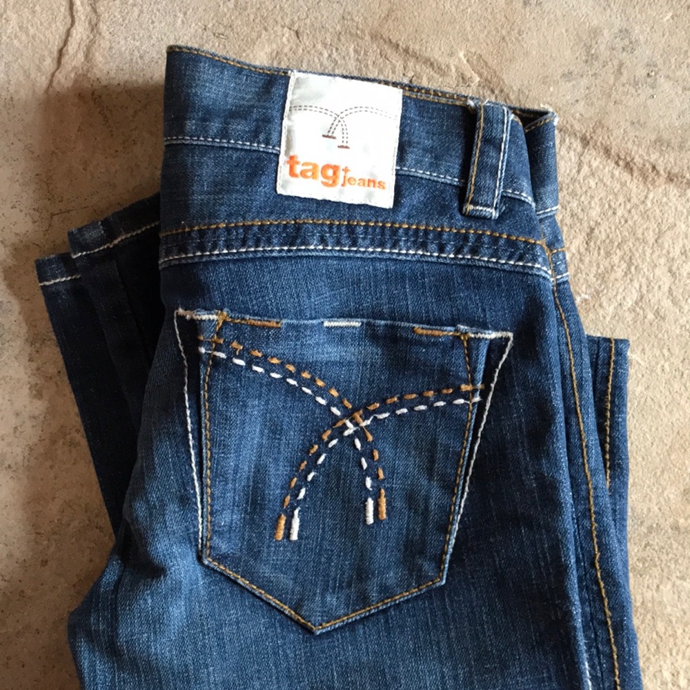 Tag bootcut jeans